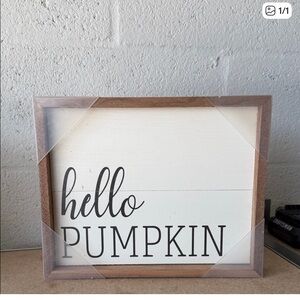 Hello Pumpkin Wooden Sign - White & Brown